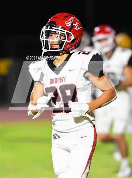 Thumbnail 1 in Brophy College Prep @ Mountain Pointe photogallery.