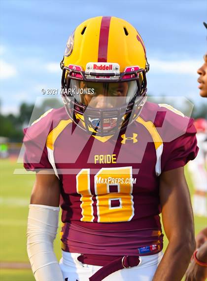 Thumbnail 1 in Brophy College Prep @ Mountain Pointe photogallery.