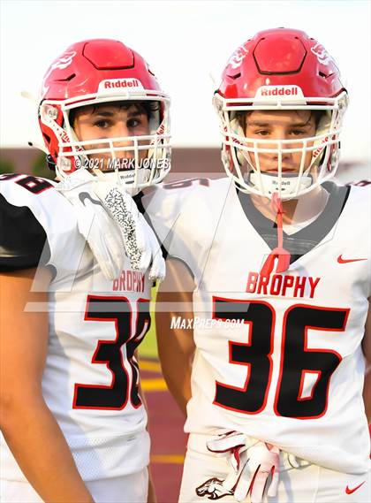 Thumbnail 2 in Brophy College Prep @ Mountain Pointe photogallery.