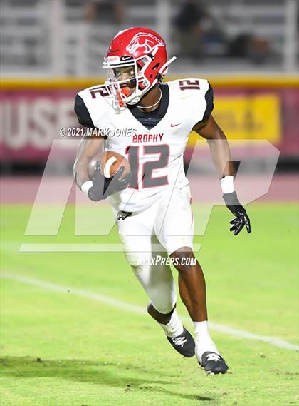 Thumbnail 3 in Brophy College Prep @ Mountain Pointe photogallery.