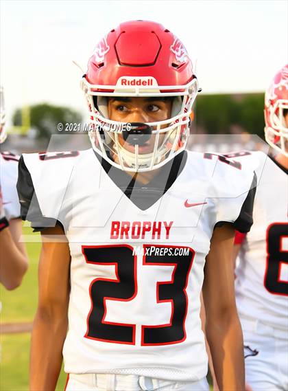 Thumbnail 2 in Brophy College Prep @ Mountain Pointe photogallery.
