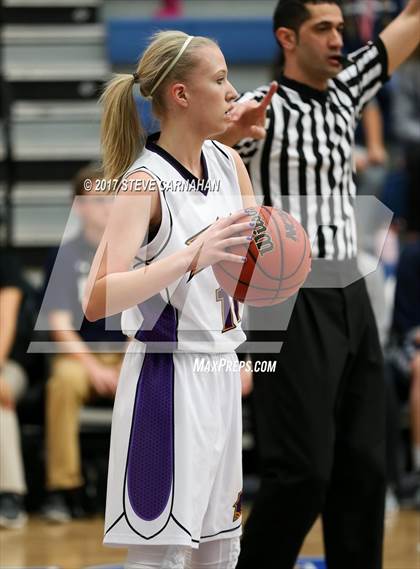 Thumbnail 3 in Corner Canyon vs Box Elder (UHSAA 1st Round) photogallery.