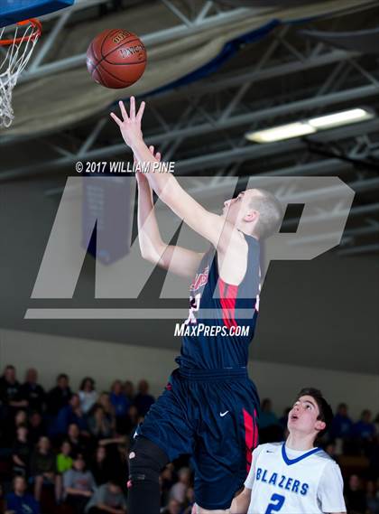 Thumbnail 2 in Millbrook vs. Tri-Valley (Section 9 Class C Final) photogallery.