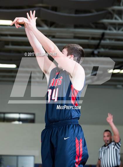 Thumbnail 3 in Millbrook vs. Tri-Valley (Section 9 Class C Final) photogallery.