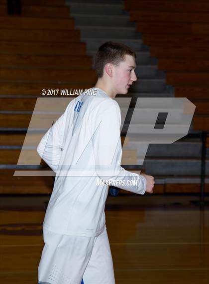 Thumbnail 2 in Millbrook vs. Tri-Valley (Section 9 Class C Final) photogallery.