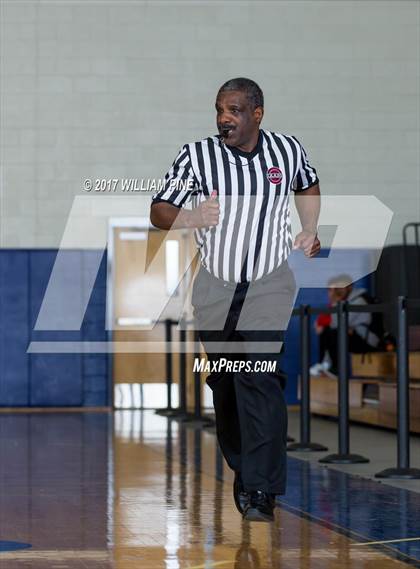 Thumbnail 3 in Millbrook vs. Tri-Valley (Section 9 Class C Final) photogallery.
