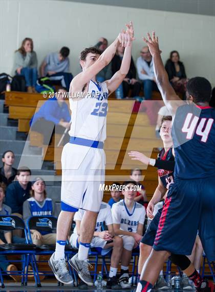Thumbnail 1 in Millbrook vs. Tri-Valley (Section 9 Class C Final) photogallery.