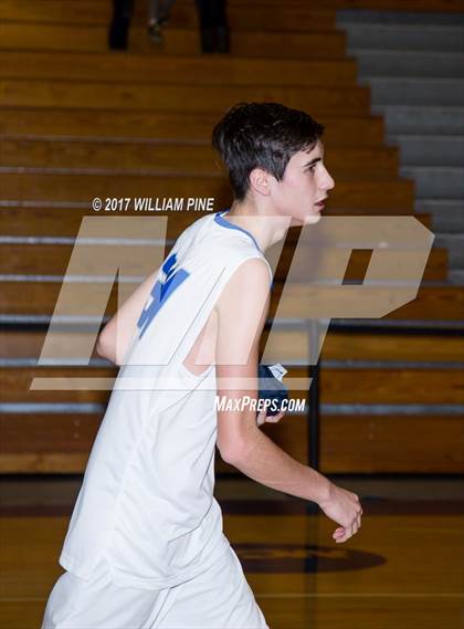 Thumbnail 3 in Millbrook vs. Tri-Valley (Section 9 Class C Final) photogallery.