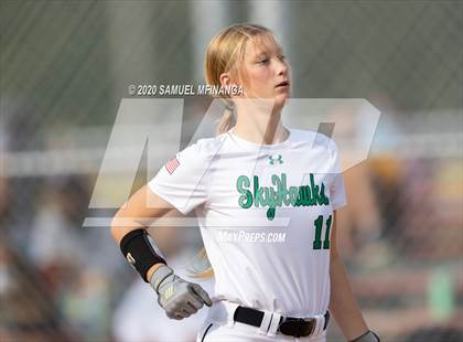 Thumbnail 1 in Skutt Catholic vs. Fremont photogallery.