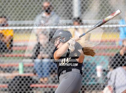 Thumbnail 1 in Skutt Catholic vs. Fremont photogallery.