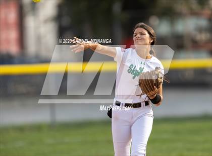 Thumbnail 1 in Skutt Catholic vs. Fremont photogallery.