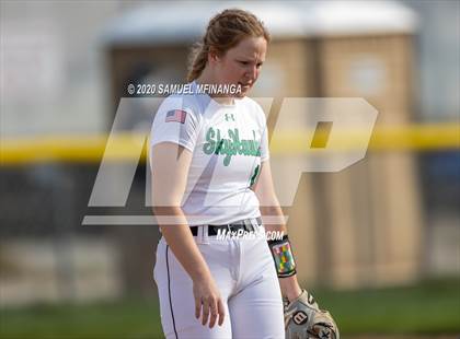Thumbnail 1 in Skutt Catholic vs. Fremont photogallery.
