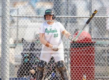 Thumbnail 1 in Skutt Catholic vs. Fremont photogallery.