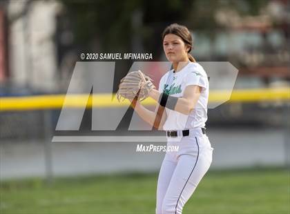 Thumbnail 2 in Skutt Catholic vs. Fremont photogallery.