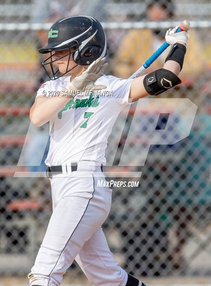 Thumbnail 3 in Skutt Catholic vs. Fremont photogallery.