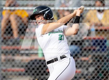 Thumbnail 1 in Skutt Catholic vs. Fremont photogallery.