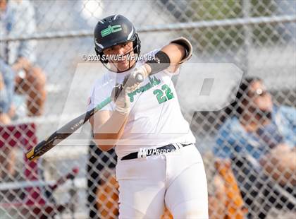 Thumbnail 3 in Skutt Catholic vs. Fremont photogallery.