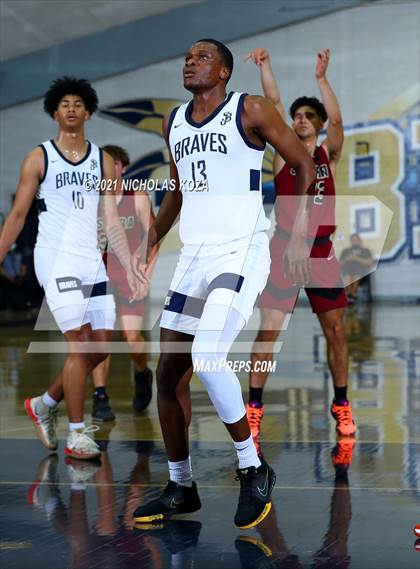 Thumbnail 2 in JSerra Catholic vs. St. John Bosco photogallery.