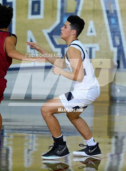 Thumbnail 1 in JSerra Catholic vs. St. John Bosco photogallery.