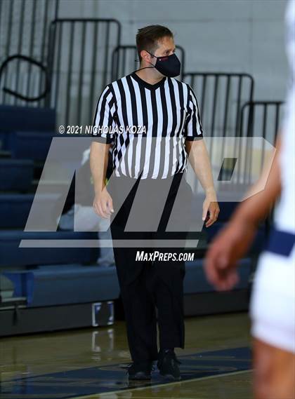 Thumbnail 1 in JSerra Catholic vs. St. John Bosco photogallery.