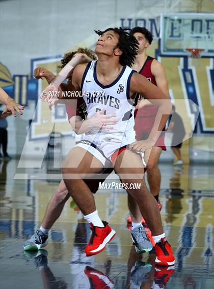 Thumbnail 3 in JSerra Catholic vs. St. John Bosco photogallery.