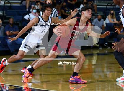 Thumbnail 2 in JSerra Catholic vs. St. John Bosco photogallery.