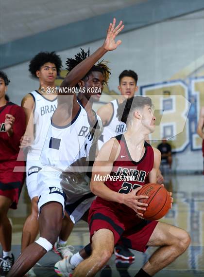 Thumbnail 2 in JSerra Catholic vs. St. John Bosco photogallery.