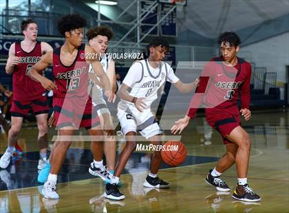 Thumbnail 3 in JSerra Catholic vs. St. John Bosco photogallery.