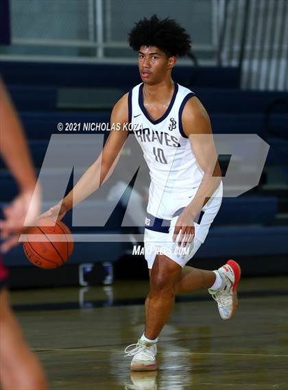 Thumbnail 3 in JSerra Catholic vs. St. John Bosco photogallery.