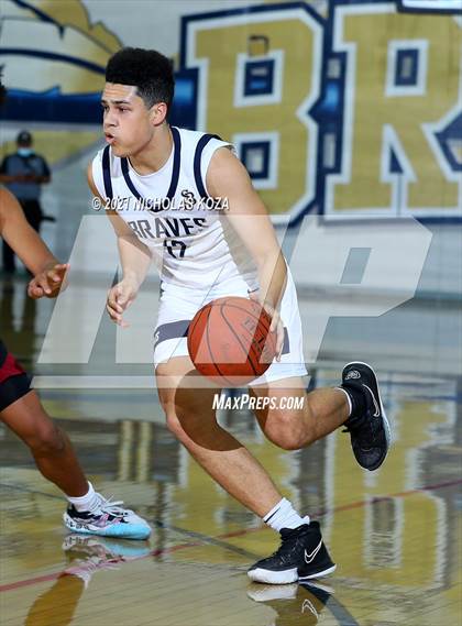 Thumbnail 1 in JSerra Catholic vs. St. John Bosco photogallery.