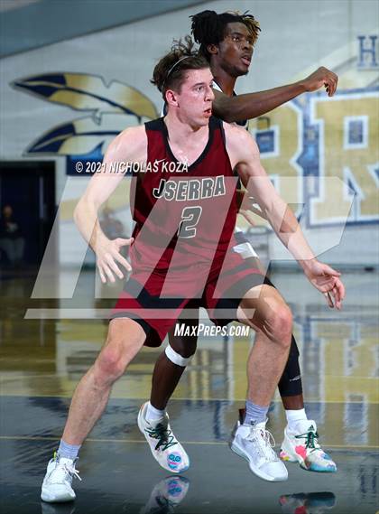 Thumbnail 3 in JSerra Catholic vs. St. John Bosco photogallery.