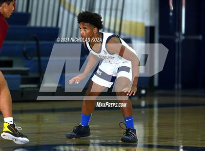 Thumbnail 1 in JSerra Catholic vs. St. John Bosco photogallery.