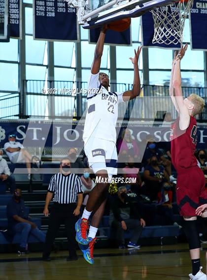 Thumbnail 2 in JSerra Catholic vs. St. John Bosco photogallery.