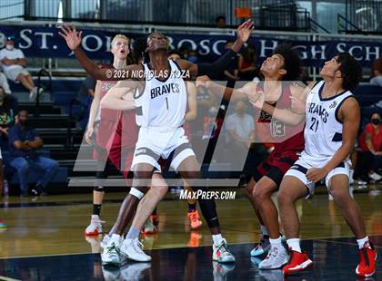 Thumbnail 3 in JSerra Catholic vs. St. John Bosco photogallery.