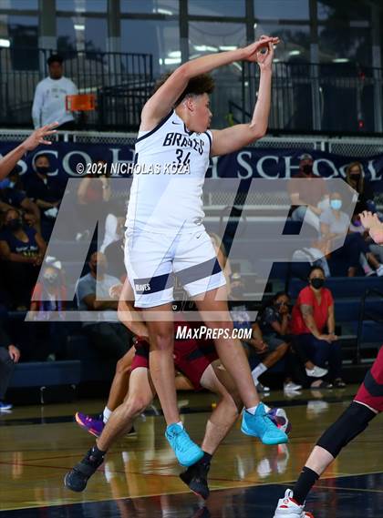 Thumbnail 3 in JSerra Catholic vs. St. John Bosco photogallery.