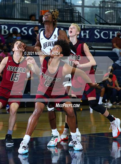 Thumbnail 1 in JSerra Catholic vs. St. John Bosco photogallery.