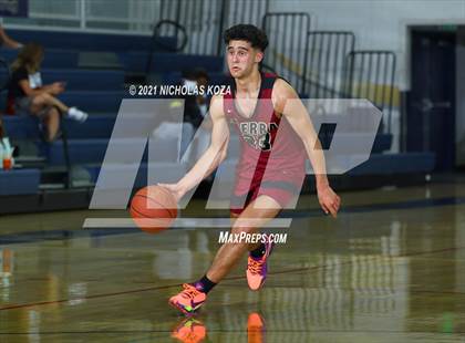 Thumbnail 1 in JSerra Catholic vs. St. John Bosco photogallery.