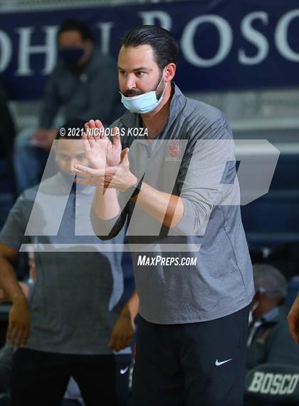 Thumbnail 2 in JSerra Catholic vs. St. John Bosco photogallery.