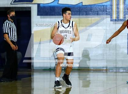 Thumbnail 2 in JSerra Catholic vs. St. John Bosco photogallery.