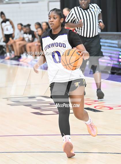 Thumbnail 3 in Skyridge vs. Lynwood (Section 7) photogallery.