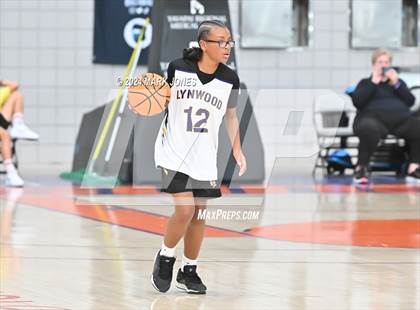 Thumbnail 1 in Skyridge vs. Lynwood (Section 7) photogallery.