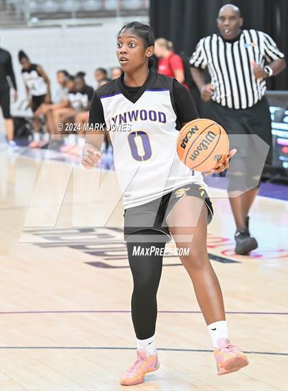 Thumbnail 2 in Skyridge vs. Lynwood (Section 7) photogallery.