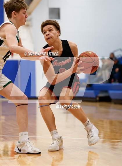 Thumbnail 1 in FR: Newport vs Bishop Brossart photogallery.