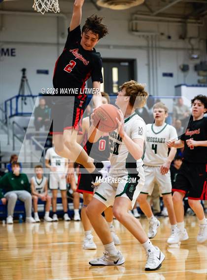 Thumbnail 1 in FR: Newport vs Bishop Brossart photogallery.