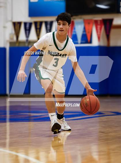 Thumbnail 2 in FR: Newport vs Bishop Brossart photogallery.