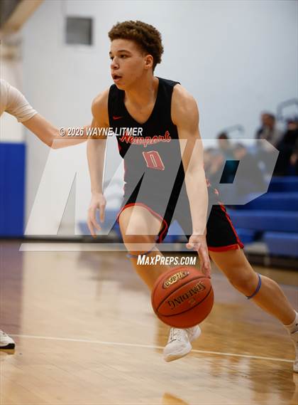 Thumbnail 2 in FR: Newport vs Bishop Brossart photogallery.