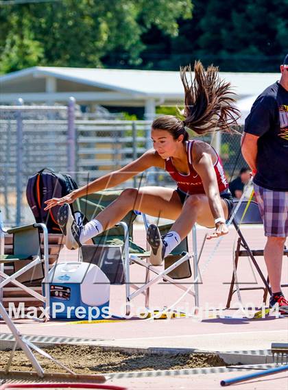 Thumbnail 1 in CIF SJS Division 1 Track and Field Championships (Girls Events) photogallery.