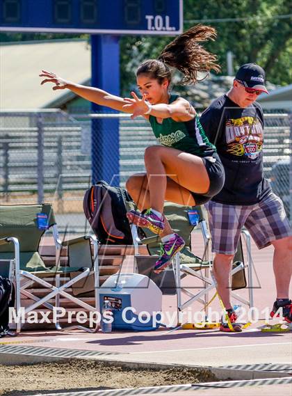 Thumbnail 2 in CIF SJS Division 1 Track and Field Championships (Girls Events) photogallery.