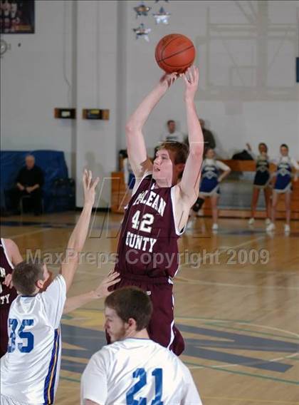 Thumbnail 2 in Muhlenberg North vs McLean County (10th District Tournament) photogallery.