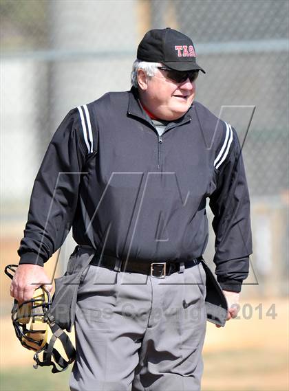 Thumbnail 1 in HSAA vs Trinity Christian (Texas Private School Classic) photogallery.